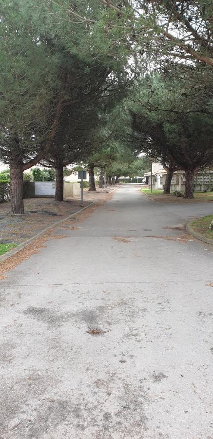 Logement 88 2-4 Personnes 500 M Plage Classe 2 Etoiles Dolus d'Oléron Екстериор снимка